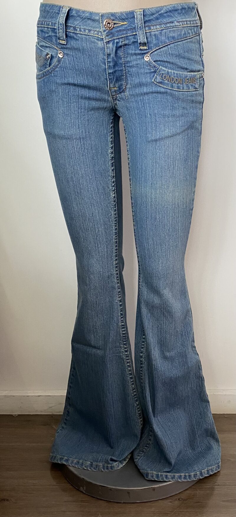 FP1063-LONDON FLARE JEANS - Image 5