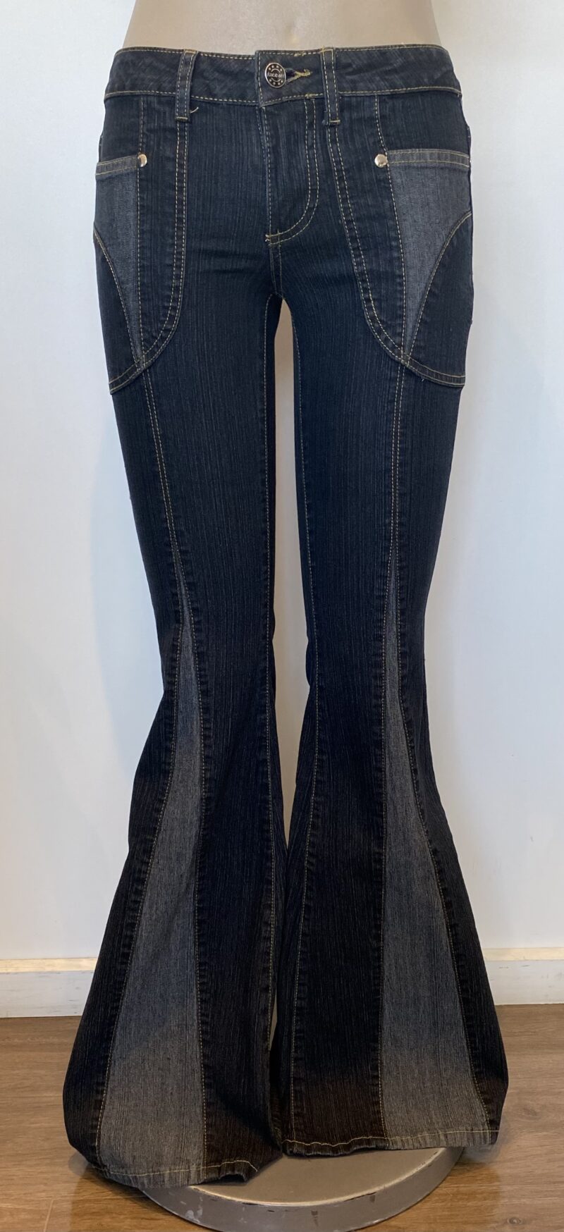 FP7489-REVERSED PANEL FLARE DENIM