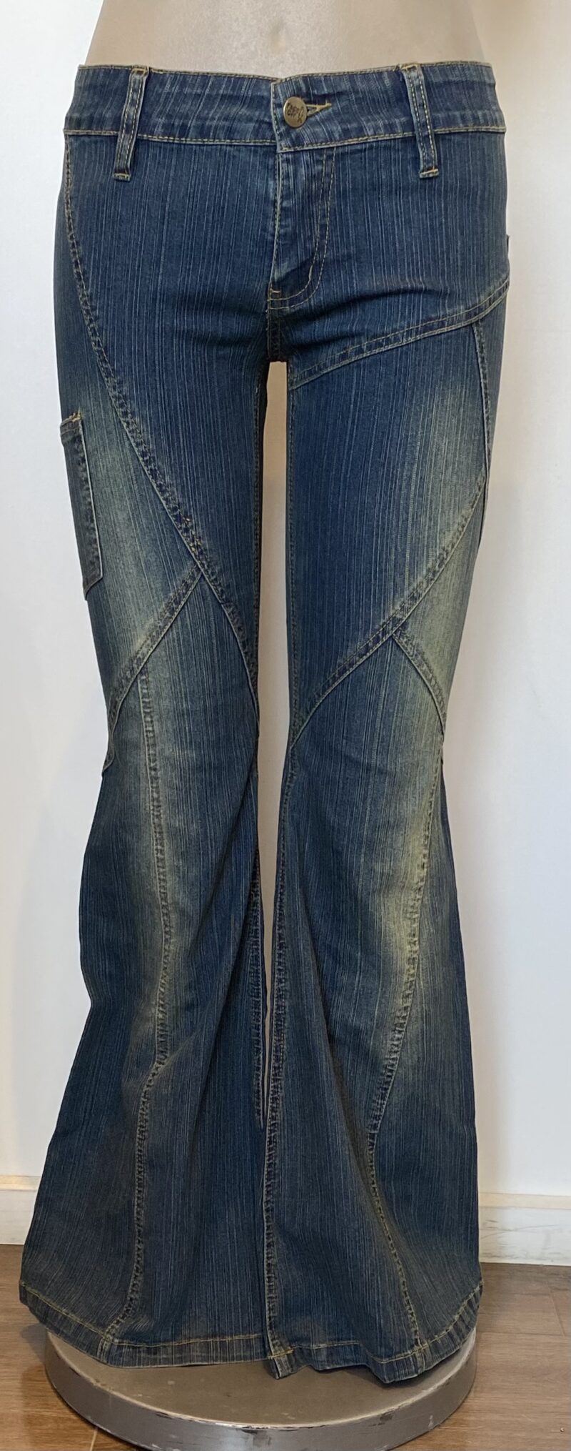FP3113- PANELS FLARE DENIM