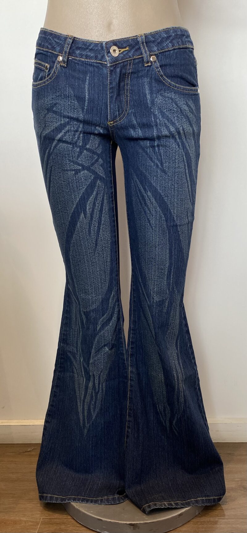 FP7480-ABSTRACT FLARE DENIM PANTS