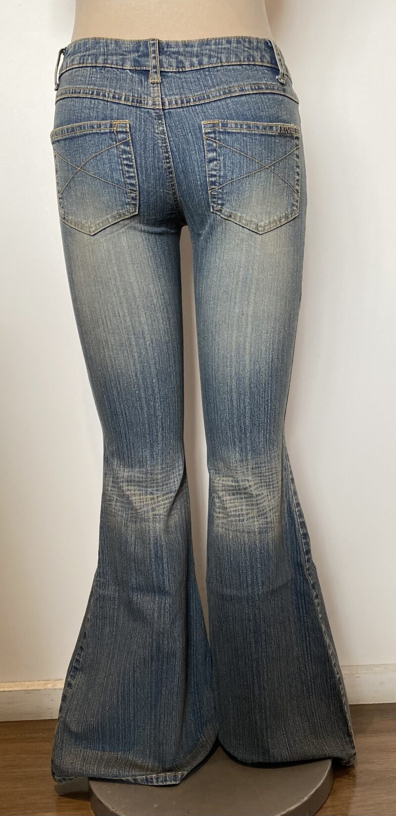 FP7450-ZIPPED FRONT POCKET FLARE DENIM - Image 2