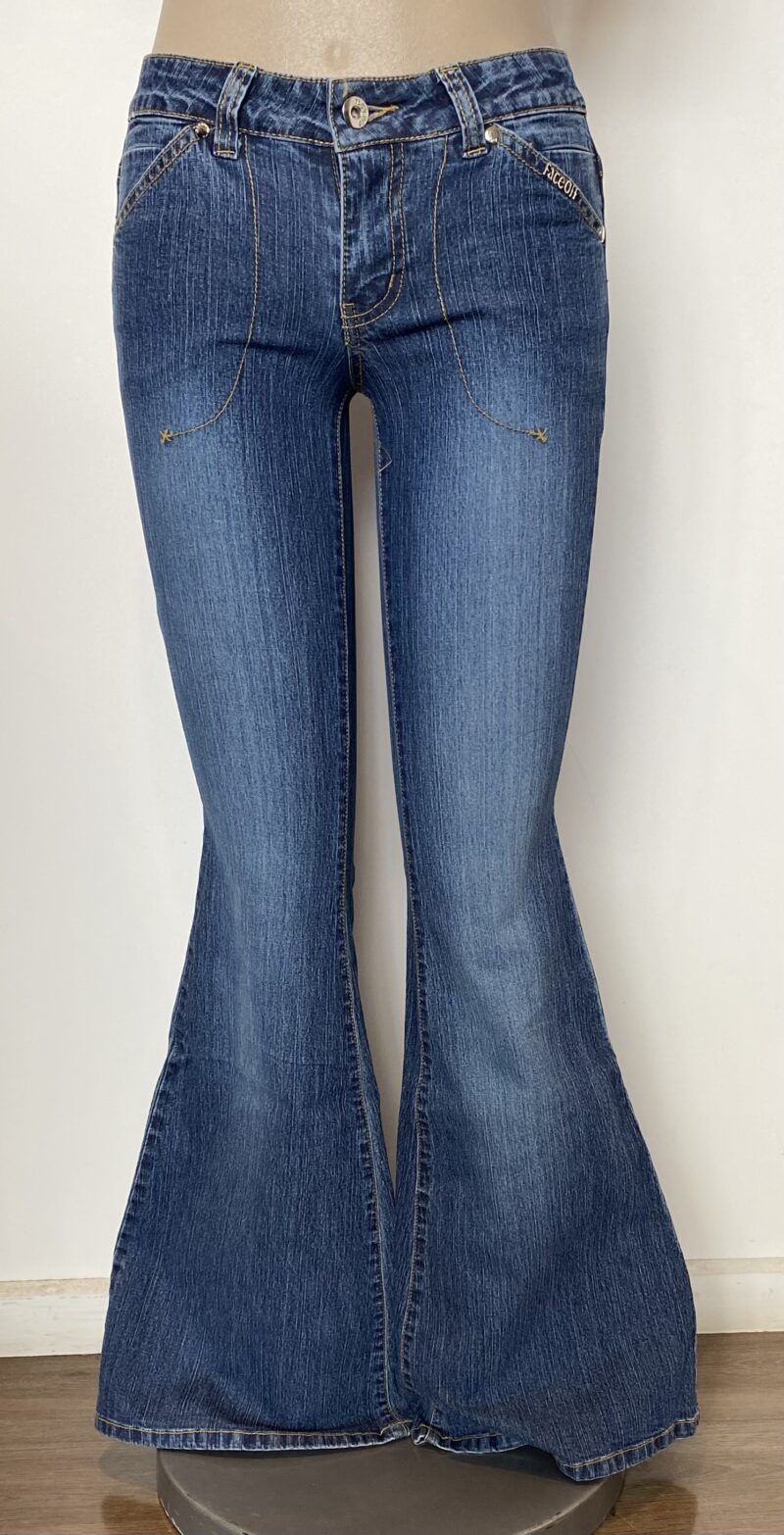 FP7464-BAR TACK CLAMP STITCHED FLARE DENIM