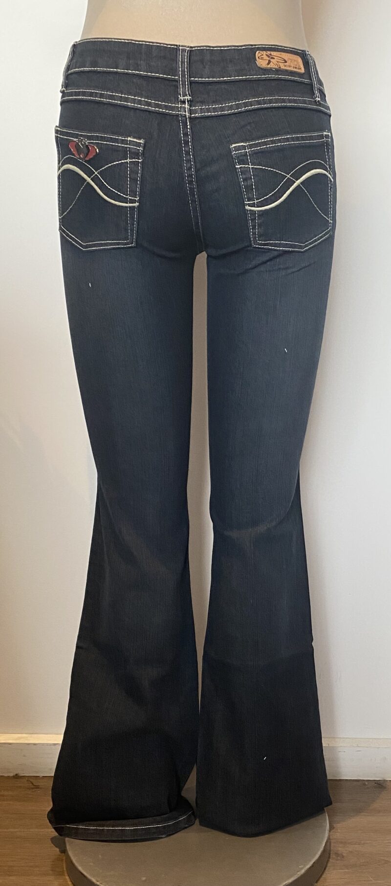 FP0882-SLIGHT FLAIRE BASIC JEANS - Image 3